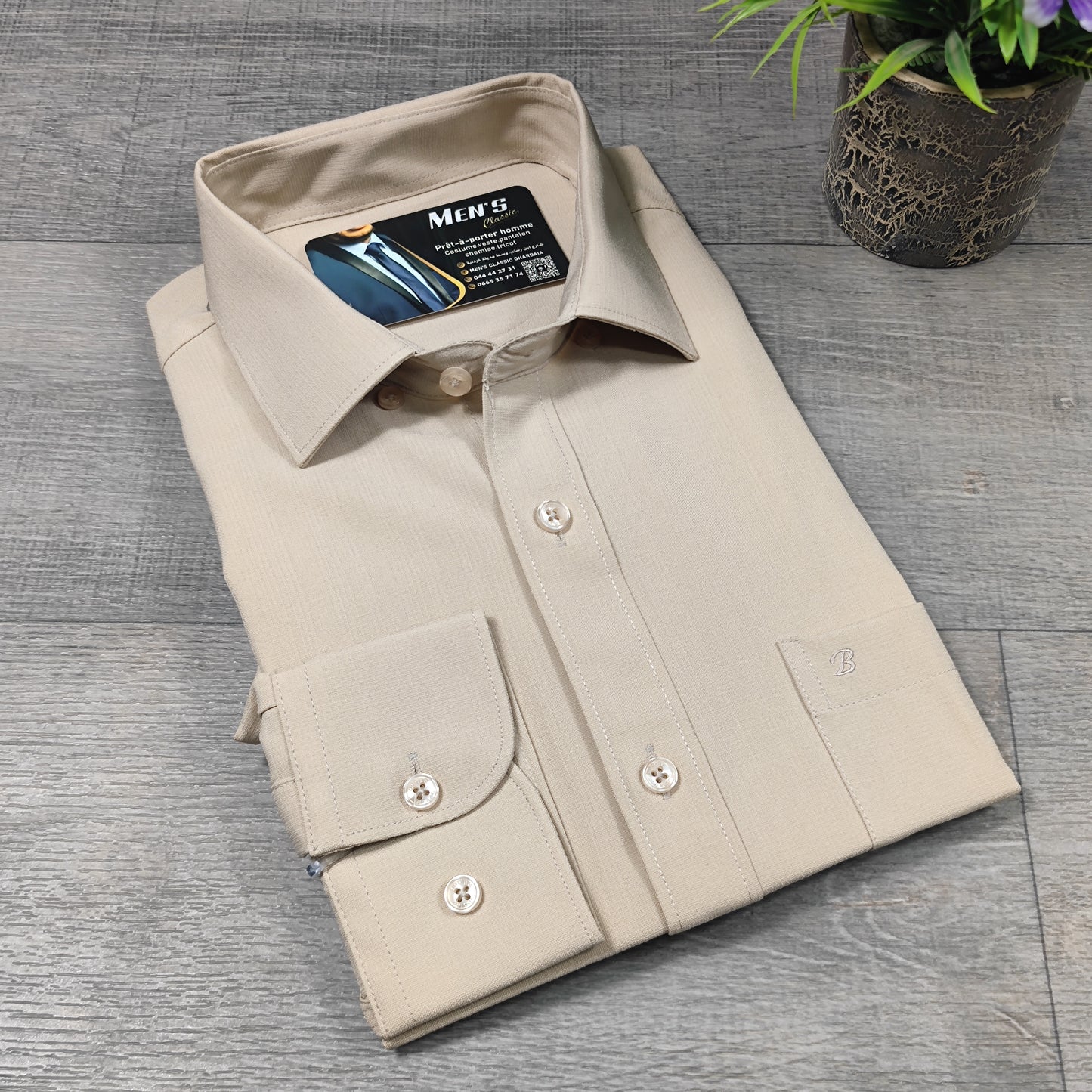 Chemise classique avec poche 39/44